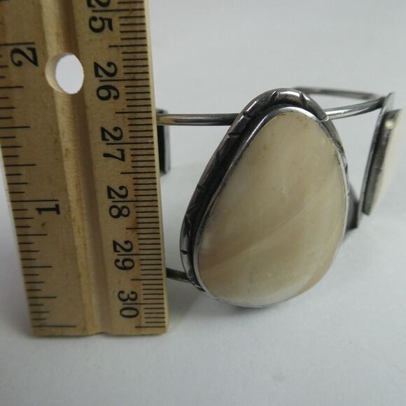Silver Tone Wide Cuff Bracelet Large Chunky Mother of Pearl Shell Egg Teardrop - Picture 10 of 12